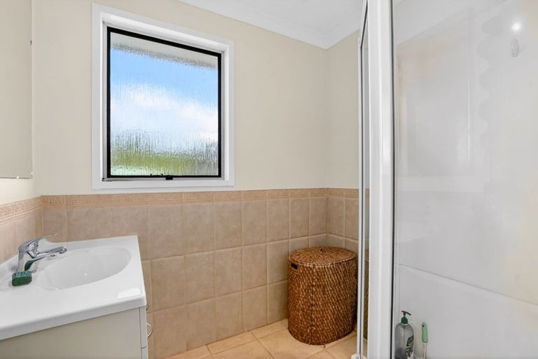 Photo of property in 252 Oneriri Road, Kaiwaka, 0573