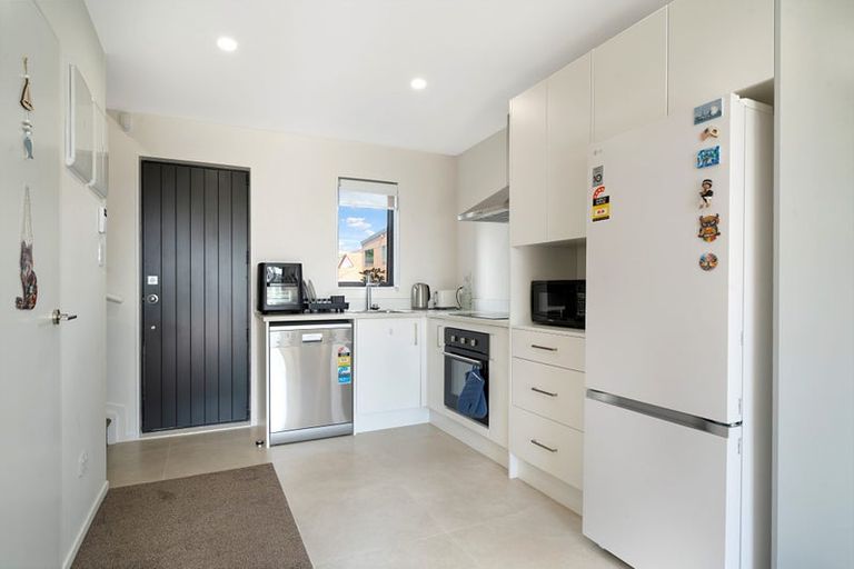 Photo of property in 23 Raupeti Lane, Henderson, Auckland, 0612