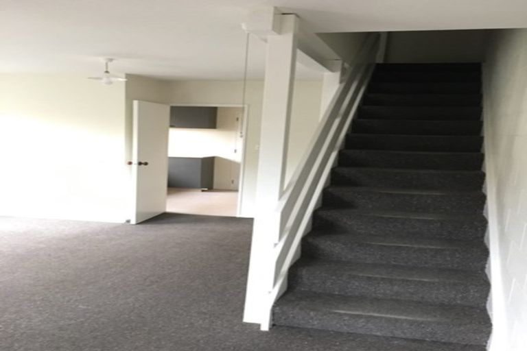 Photo of property in 6/37 Brockworth Place, Riccarton, Christchurch, 8011