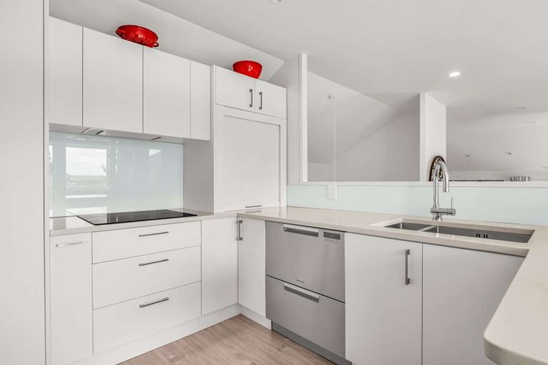 Photo of property in 34 Totara Avenue, Pukekohe, 2120