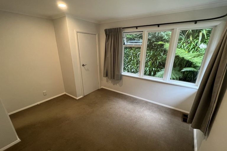 Photo of property in 20 Zetland Street, Highbury, Wellington, 6012