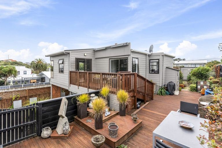 Photo of property in 3 Ruru Road, Otaihanga, Paraparaumu, 5036