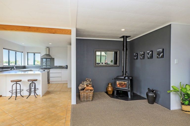 Photo of property in 135 Priestley Terrace, Bluff Hill, Napier, 4110