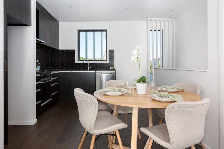 Photo of property in 47 Kamahi Place, Paraparaumu, 5032