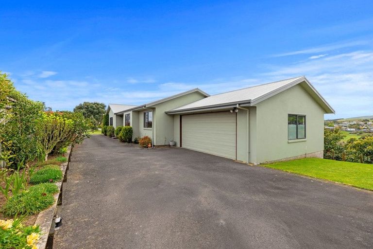 Photo of property in 26 Highcroft Place, Welcome Bay, Tauranga, 3112