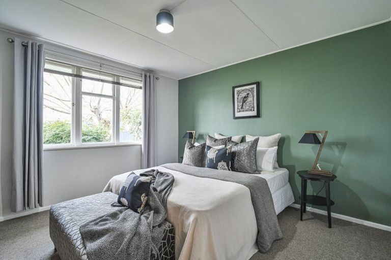 Photo of property in 10 Read Crescent, Clive, 4102