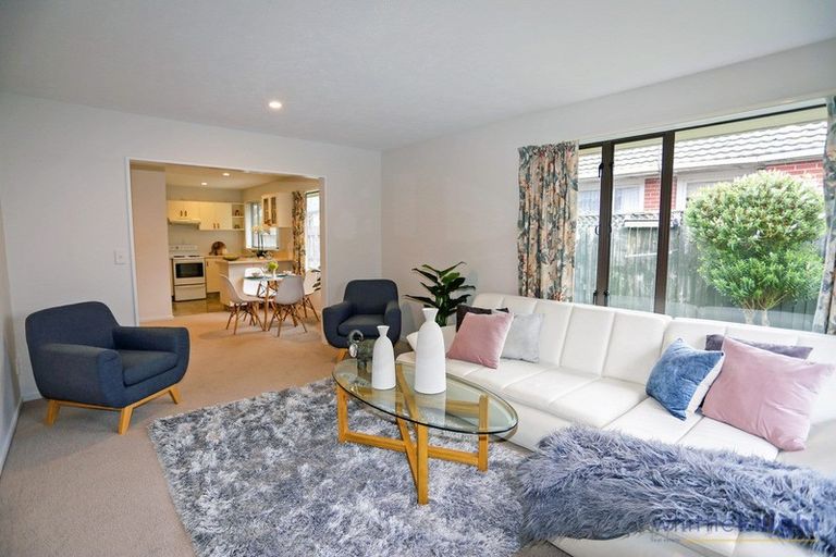 Photo of property in 2/44 Division Street, Riccarton, Christchurch, 8041