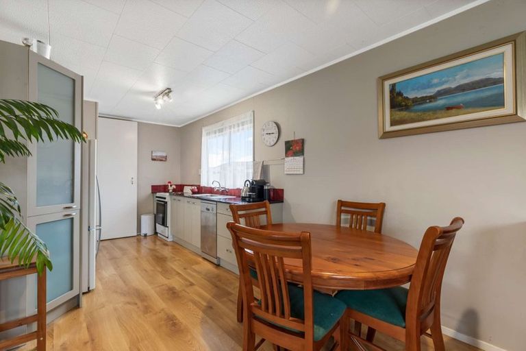 Photo of property in 2/38 Barrys Road, Glendene, Auckland, 0602