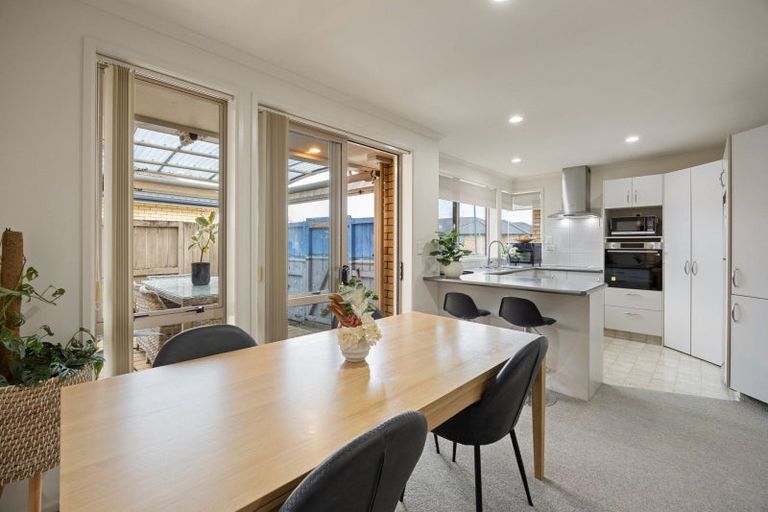 Photo of property in 6 Saint Johns Avenue, Hamilton East, Hamilton, 3216