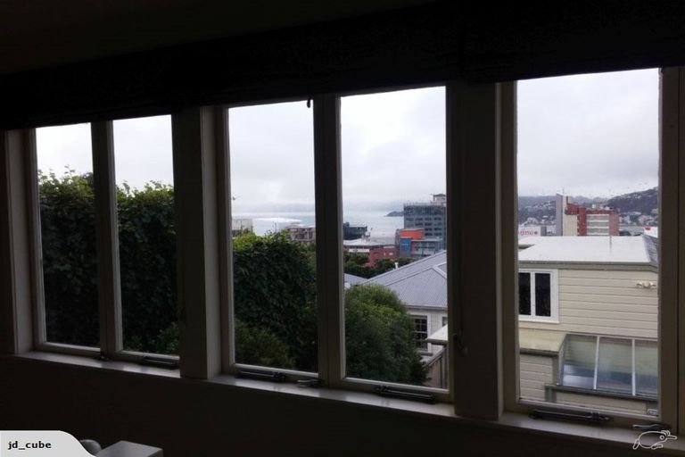 Photo of property in 28 Talavera Terrace, Kelburn, Wellington, 6012