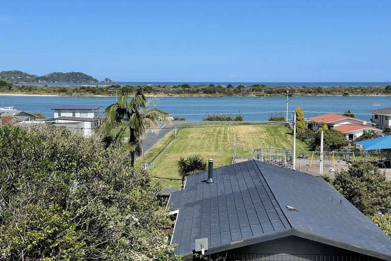 Photo of property in 2 Pine Road, Ngunguru, Whangarei, 0173