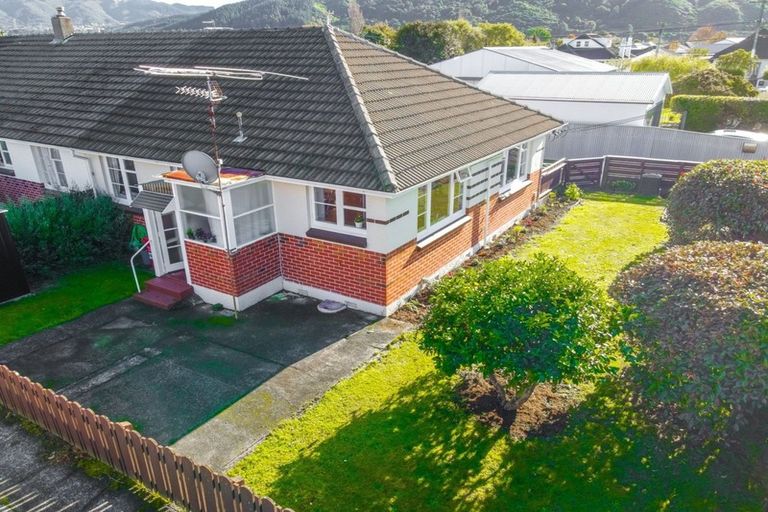 Photo of property in 1/33 King Street, Ebdentown, Upper Hutt, 5018