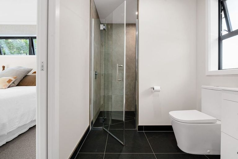 Photo of property in 3b Te Rerenga Terrace, Cambridge, 3434