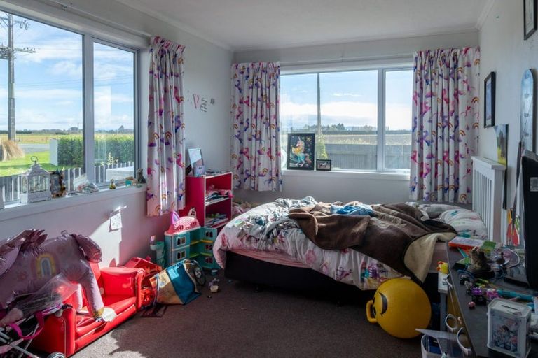 Photo of property in 79 Gerrard Road, Winton, 9783