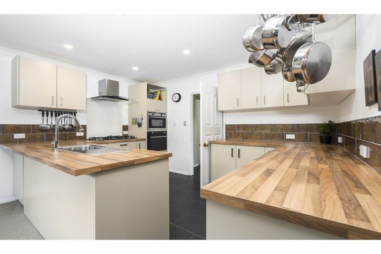 Photo of property in 71j Pa Road, Kerikeri, 0230