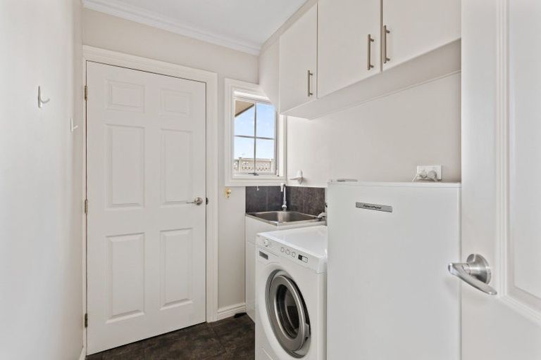 Photo of property in 11a Norman Street, Lower Vogeltown, New Plymouth, 4310