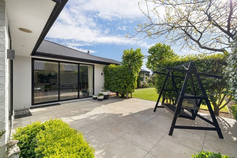 Photo of property in 5 Dalweny Lane, Cracroft, Christchurch, 8025