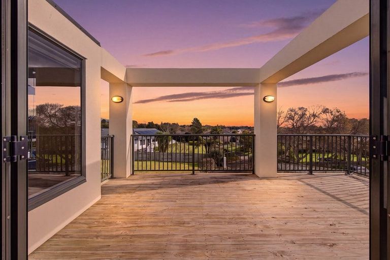 Photo of property in 19c Shelter Grove, Frankleigh Park, New Plymouth, 4310