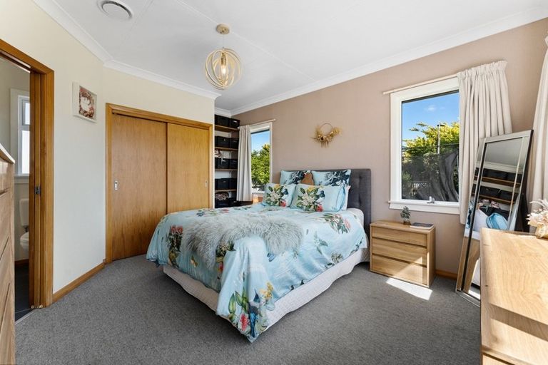 Photo of property in 38 Liverpool Street, Takaro, Palmerston North, 4412