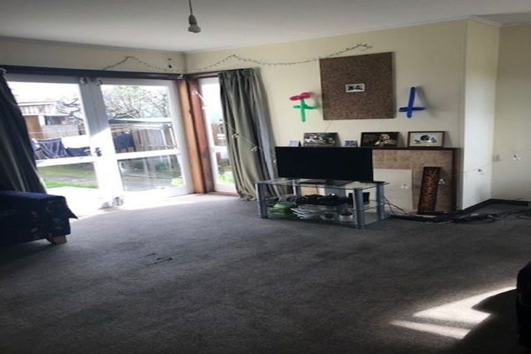 Photo of property in 27 Tika Street, Riccarton, Christchurch, 8041