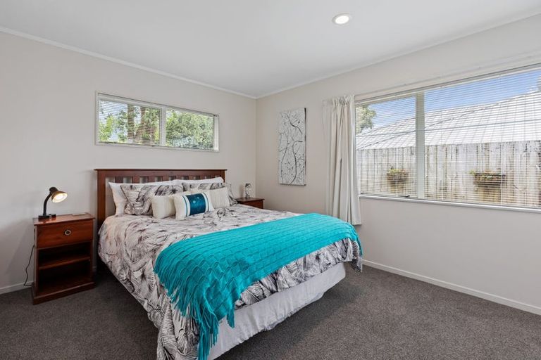Photo of property in 10 Sunvale Place, Gate Pa, Tauranga, 3112