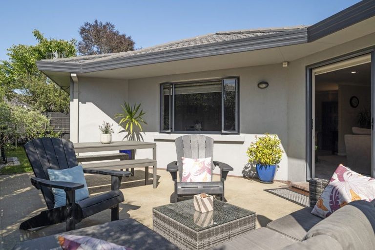 Photo of property in 2 Birchwood Lane, Hilltop, Taupo, 3330