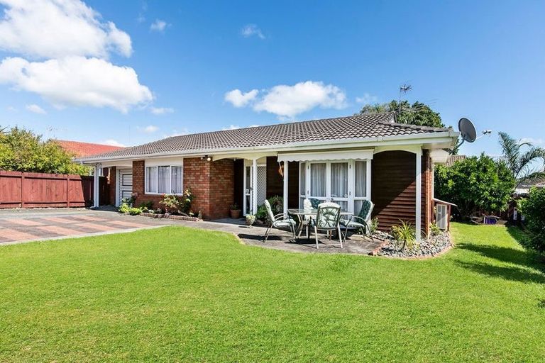 Photo of property in 1/527 Weymouth Road, Weymouth, Auckland, 2103