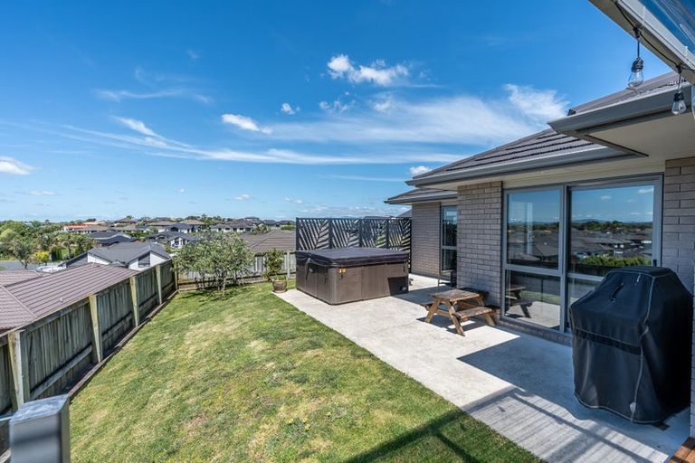 Photo of property in 25 Sylvester Crescent, Flagstaff, Hamilton, 3210