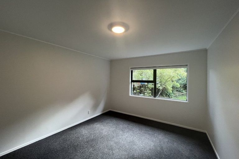 Photo of property in 1/7 Vera Road, Te Atatu South, Auckland, 0610