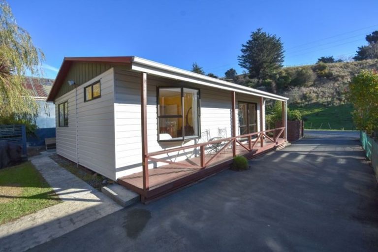 Photo of property in 17 Hereweka Street, Portobello, Dunedin, 9014