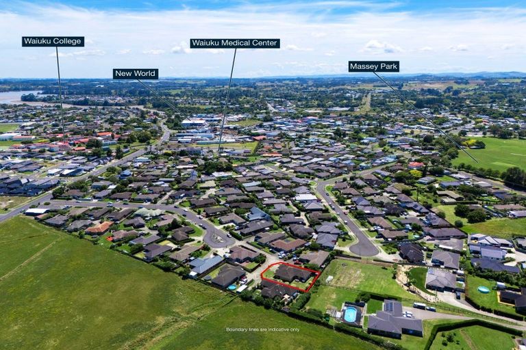 Photo of property in 41 Breaker Grove, Waiuku, 2123