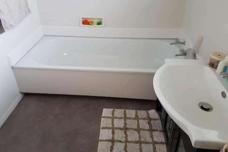 Photo of property in 1/393 Harewood Road, Bishopdale, Christchurch, 8053