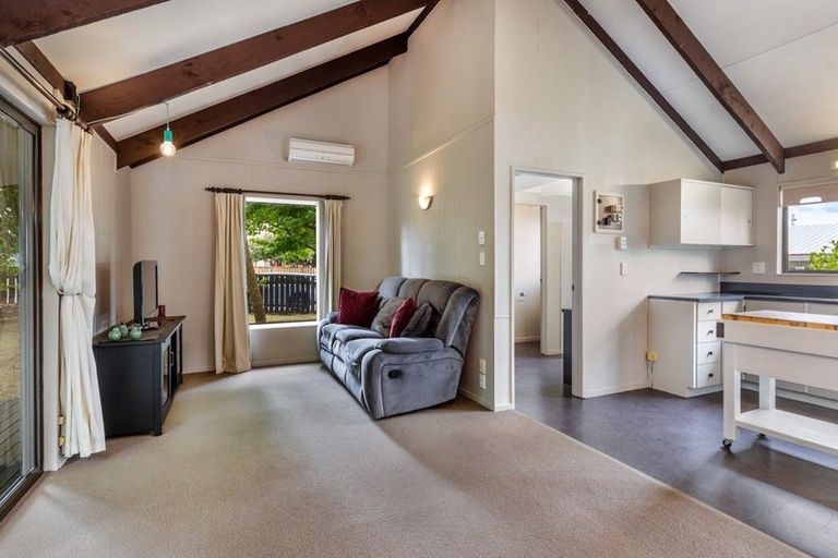 Photo of property in 17 Holland Grove, Richmond Heights, Taupo, 3330