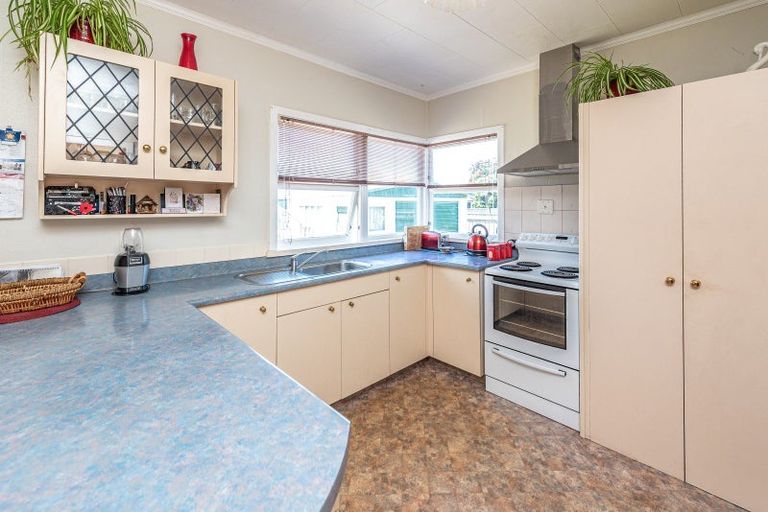 Photo of property in 12 Lindsey Crescent, Springvale, Whanganui, 4501