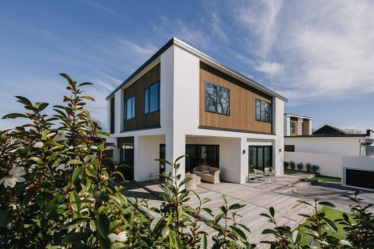 Photo of property in 451a College Street, Hokowhitu, Palmerston North, 4410