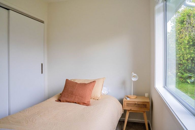 Photo of property in 15 Pacific Parade, Army Bay, Whangaparaoa, 0930