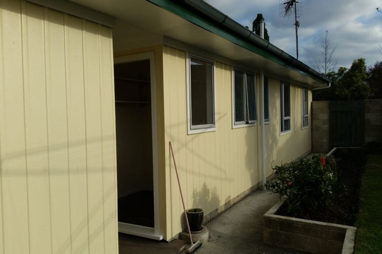 Photo of property in 53 Wynyard Crescent, Tamatea, Napier, 4112