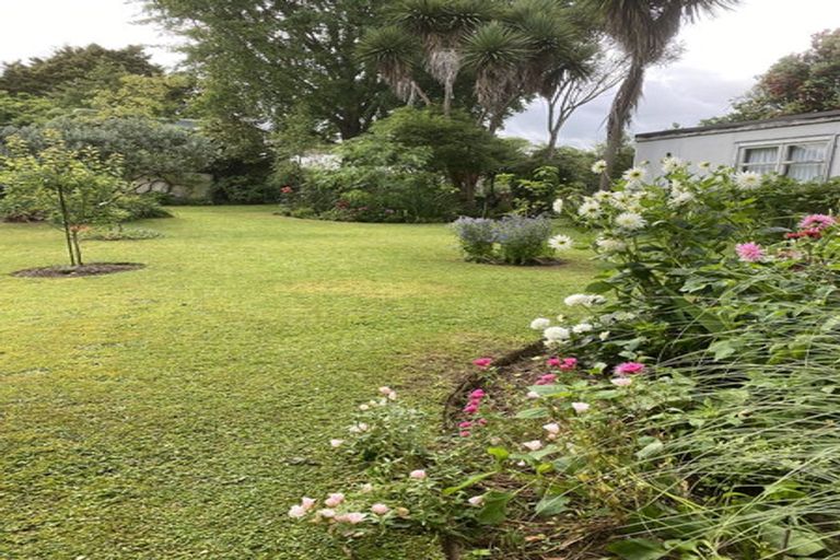 Photo of property in 189 Bartholomew Road, Levin, 5510