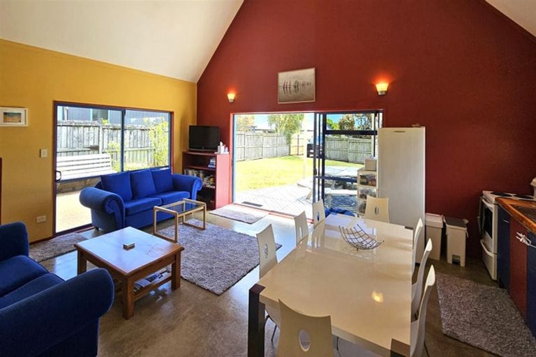 Photo of property in 135 Kowhai Avenue, Matarangi, Whitianga, 3592