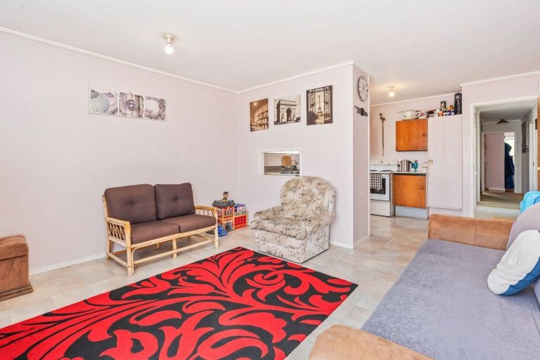 Photo of property in 15 Rakatau Place, Ruakaka, 0116