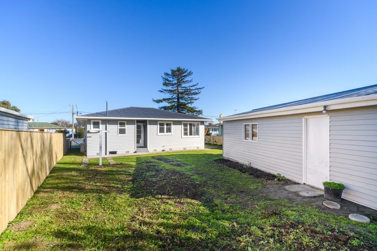 Photo of property in 23 Duff Crescent, Highbury, Palmerston North, 4412