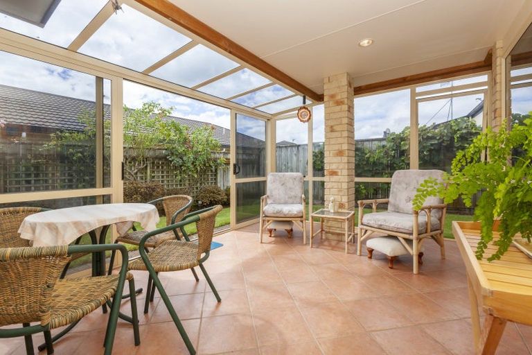 Photo of property in 90 Realm Drive, Paraparaumu, 5032