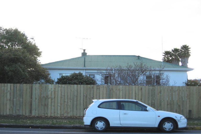 Photo of property in 89 Latham Street, Marewa, Napier, 4110