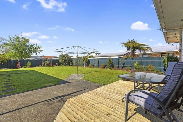 Photo of property in 99 Mount View Road, Melville, Hamilton, 3206