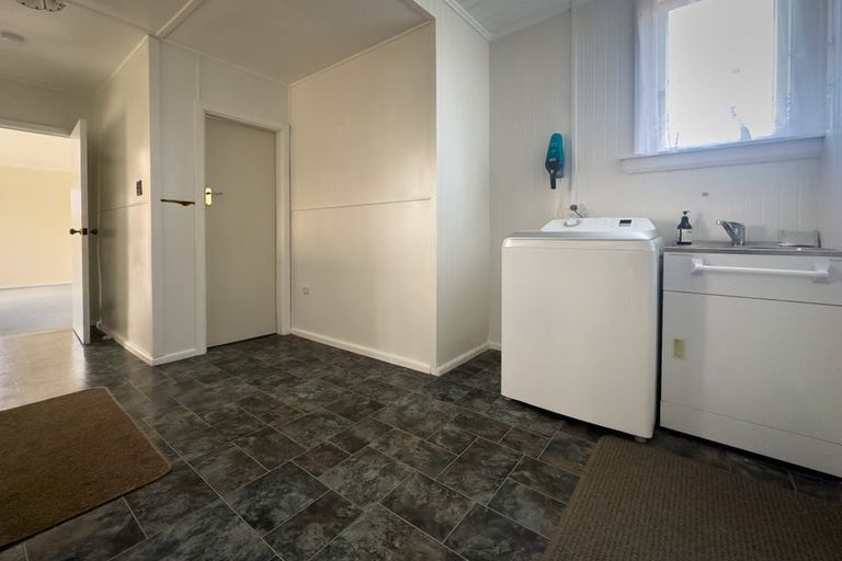 Photo of property in 149 Peel Street, Westport, 7825