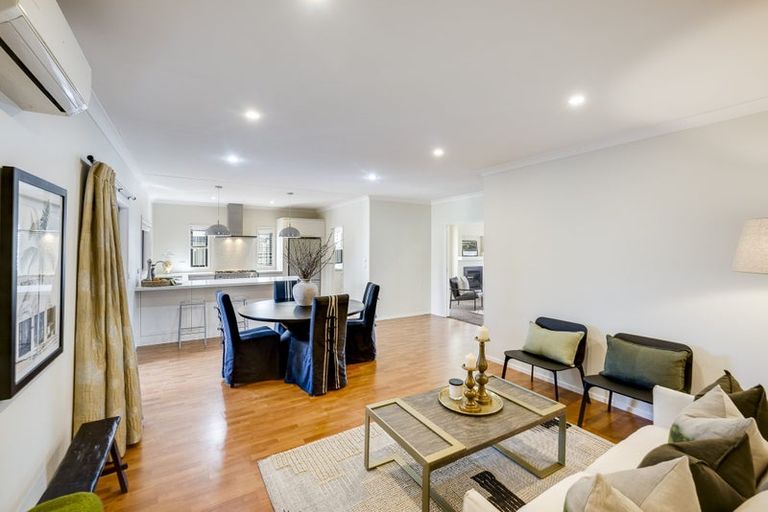 Photo of property in 6 Percy Berry Place, Havelock North, 4130