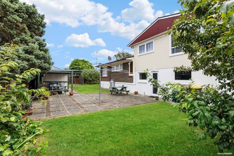 Photo of property in 5 Hazeldene Place, Opaheke, Papakura, 2113