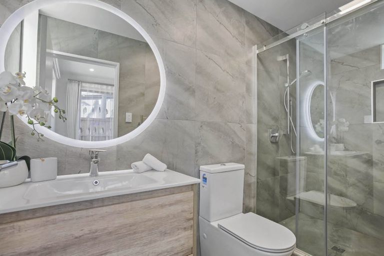 Photo of property in 14b Galsworthy Place, Bucklands Beach, Auckland, 2014