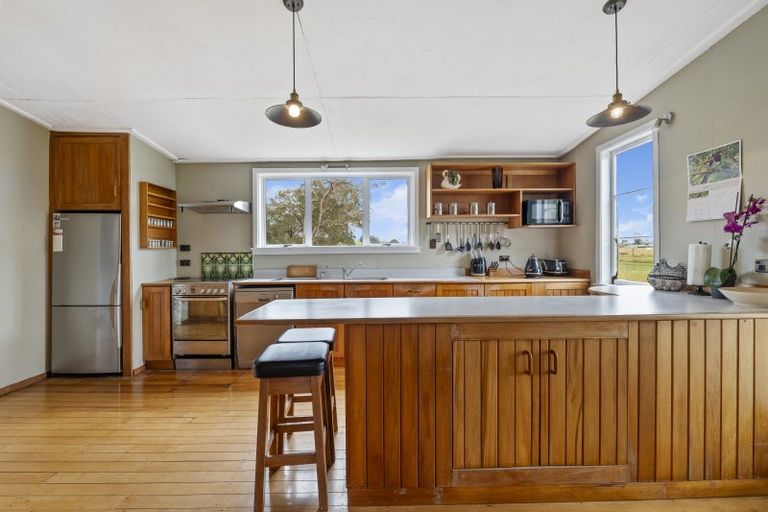 Photo of property in 53 Ladys Mile, Eltham, 4322