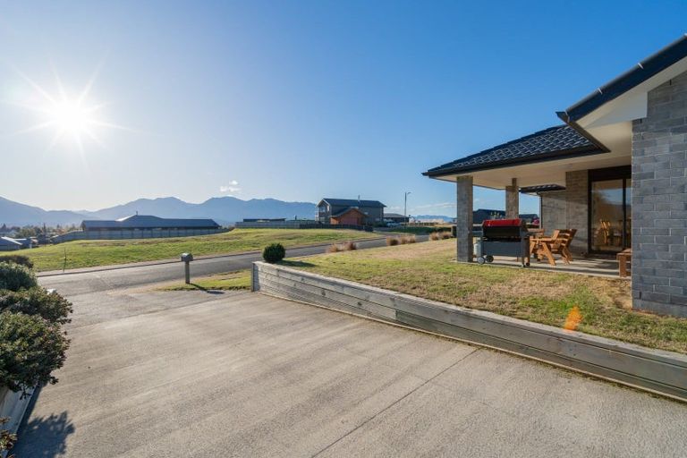 Photo of property in 24 Burnby Drive, Te Anau, 9679